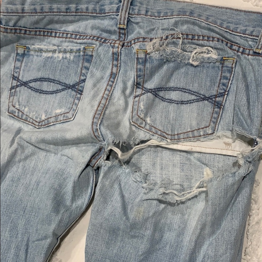 Abercrombie & Fitch | Ripped Jeans - Picture 5 of 5